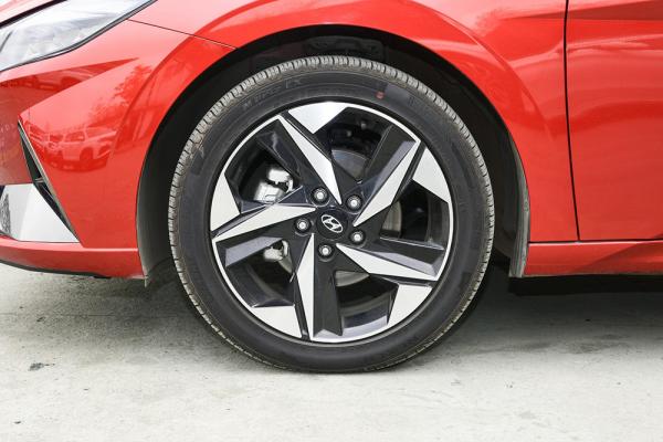 【幫你選車】不只是偶像派，看第七代伊蘭特如何打動年輕人