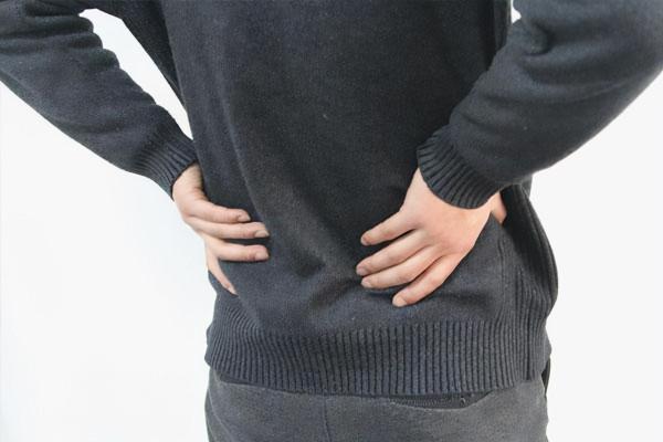 男人身上這幾個部位若出現疼痛，為了自己的健康，再忙也注意檢查