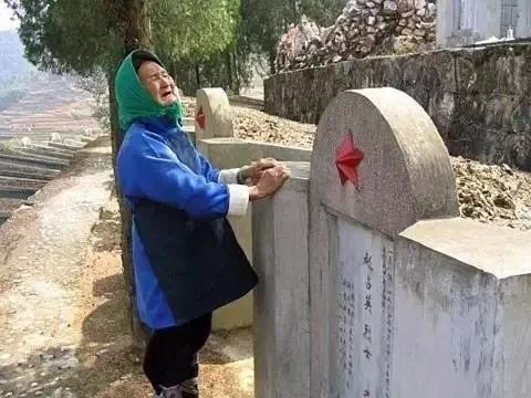 世界存在了幾十億年,人類只是初來乍到 世界存在了幾十億年,人類只是初來乍到