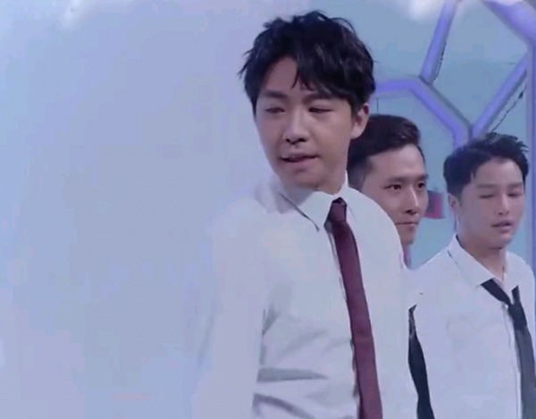 錢楓田源被曝醜聞，歐弟自願退出，天天兄弟團怎麼走到這一步的？