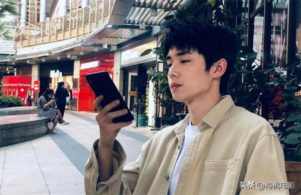 熱播劇《八角亭迷霧》已接近尾聲，而人物選角成為最大敗筆