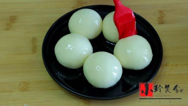 教你做家常大油餅,柔軟多層又筋道,做法超簡單,鮮香又解饞 教你做家常大油餅,柔軟多層又筋道,做法超簡單,鮮香又解饞