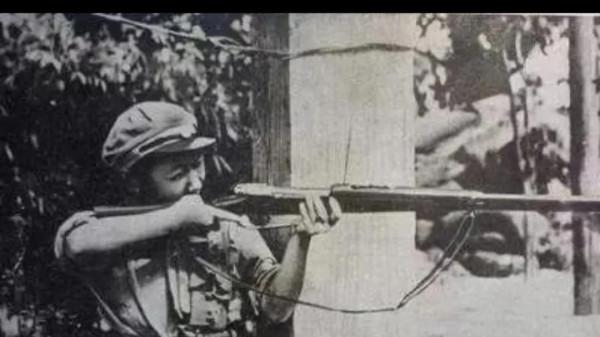 烈女被日軍剖腹取子,割頭示眾。楊靖宇將軍聞訊為她點贊 烈女被日軍剖腹取子,割頭示眾。楊靖宇將軍聞訊為她點贊