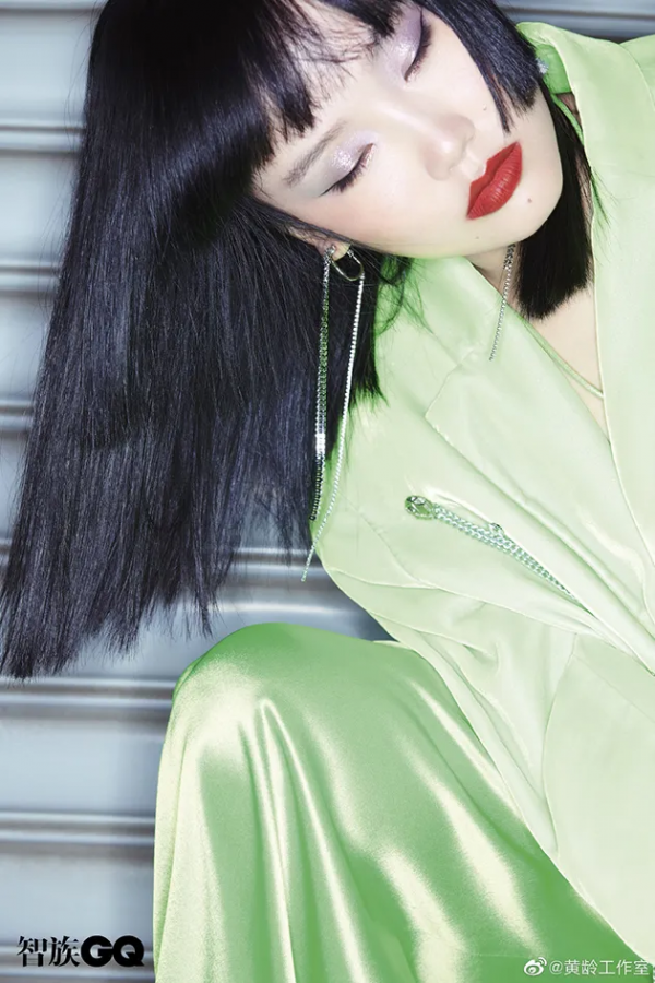 年終王炸古風濾鏡妝 你永遠可以相信故宮紅