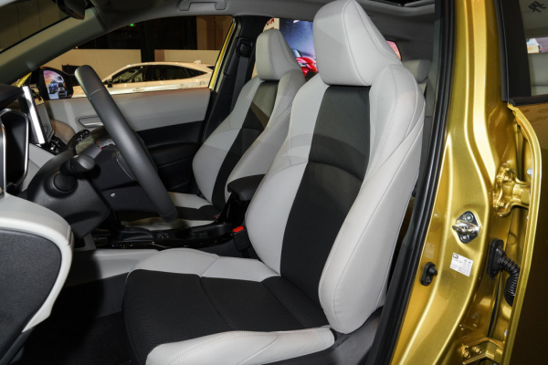 12&period;58萬元起售，廣汽豐田鋒蘭達上市，買哪款合適？