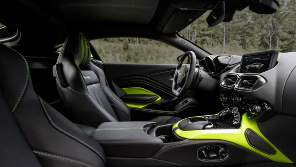 阿斯頓·馬丁2023款Vantage上市，起售價175.8萬元