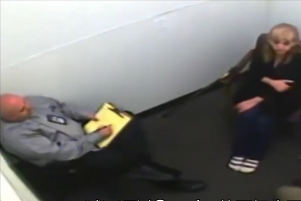 美國男子10年前遇害，法庭無視爭議判妻子入獄27年，真相是什麼？