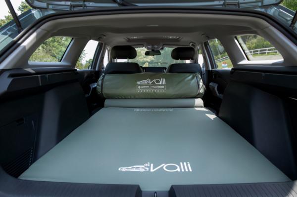 預算不到10萬，轎車、SUV、旅行車選誰？3款代表作對比，給你答案