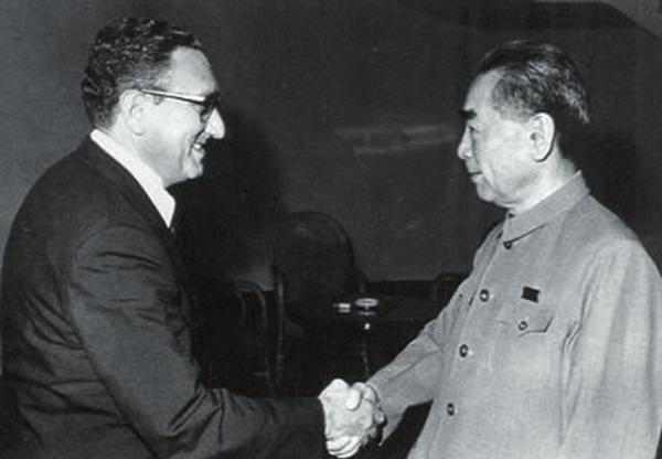 71年基辛格與葉劍英吃飯,閒聊時開玩笑:南希唐可競選美國總統 71年基辛格與葉劍英吃飯,閒聊時開玩笑:南希唐可競選美國總統