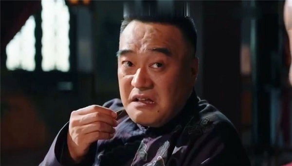 1950年袁文會被押送刑場槍決，路旁群眾大喊：毛主席給我們報仇了