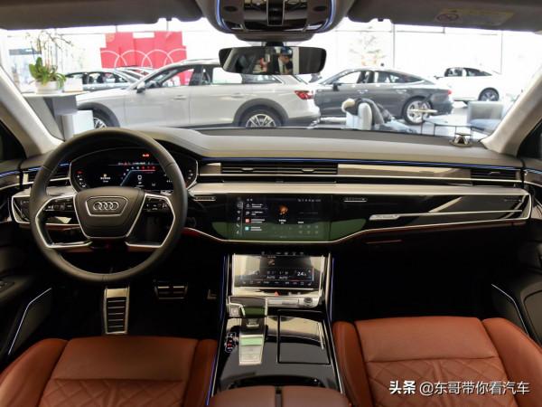 進口V8雙增壓，高效能5座旗艦車，德系頂級豪華效能，實拍奧迪S8