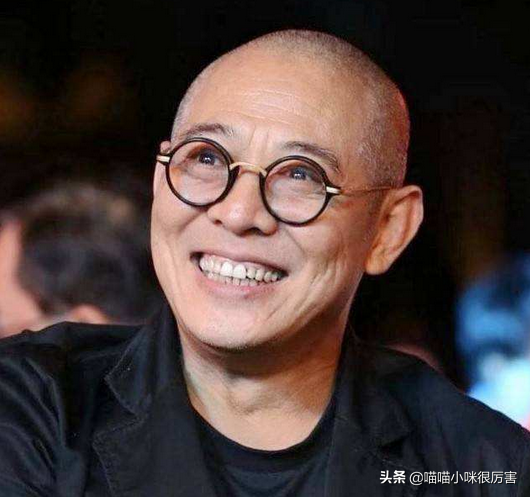 年輕時英俊瀟灑，老了卻醜的各有千秋，這8位男明星，好可惜