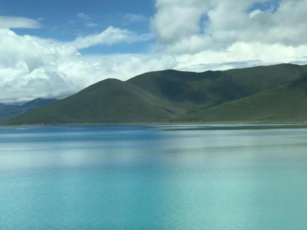 雲上西藏之羊卓雍錯的歡愉 雲上西藏之羊卓雍錯的歡愉