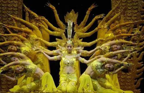 中國8位舞蹈大家:毒舌金星勉強排第五,楊麗萍只能排第三 中國8位舞蹈大家:毒舌金星勉強排第五,楊麗萍只能排第三