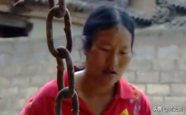 湖南老漢將妻子鎖豬圈11年，曾想賣女兒換錢，卻被稱為模範男人？