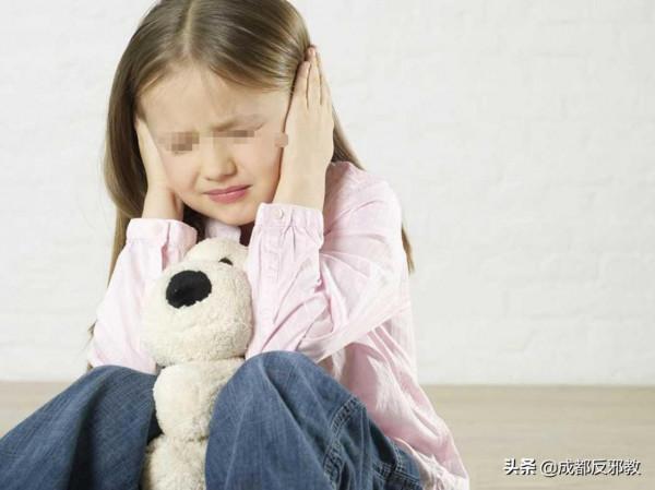 韓國鄭仁事件引爆中國，16個月大女嬰被虐待身亡，惡魔養父母人神共憤