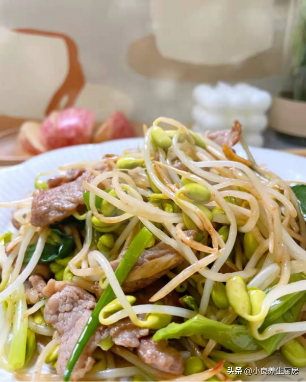 冬天，吃白菜不如吃它，爽口又解饞，葷素搭配，天天吃都不會膩