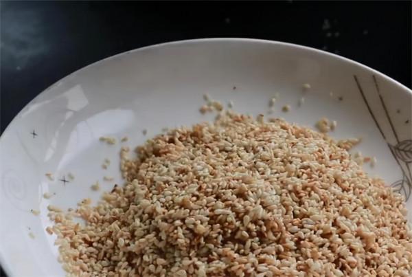 教你在家做油茶,味道鹹香,營養又好喝,一次做一盆,真香 教你在家做油茶,味道鹹香,營養又好喝,一次做一盆,真香