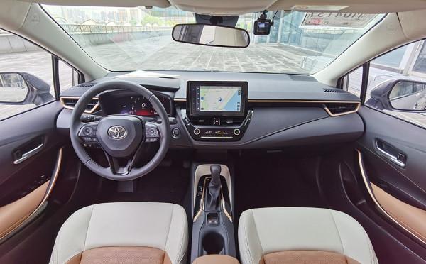 是大雷凌亦是小凱美瑞,試駕凌尚,A+級豐田轎車香不香? 是大雷凌亦是小凱美瑞,試駕凌尚,A+級豐田轎車香不香?