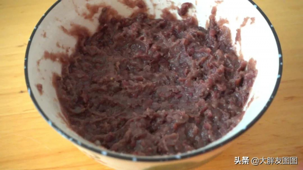 芝麻紅豆年糕，教你純手工豆沙的做法，不要攪拌機和烤箱