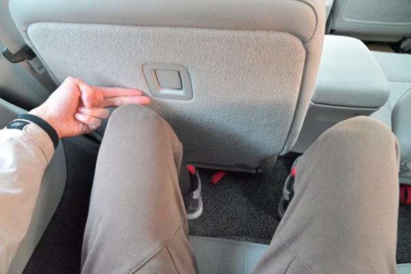 3&period;0T二手賓士MPV，高功率大空間，宜商宜家好選擇