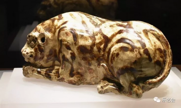 虎年賞虎第二彈：瓷枕中的福虎