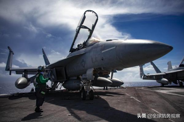 北京冬奧會在即，美軍核航母鬼鬼祟祟，或再闖南海，拜登沒安好心