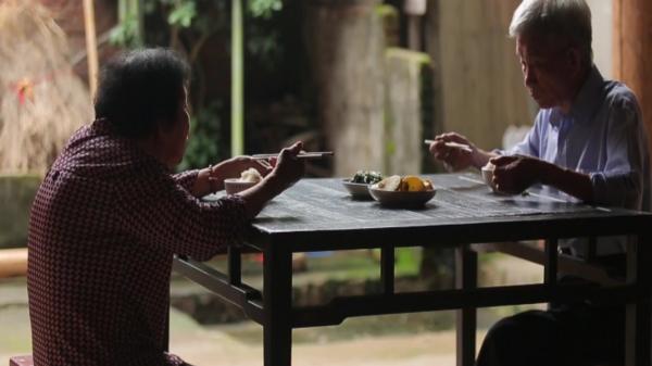 山東小夥當上非洲酋長,封地百畝妻妾成群,他究竟是如何成功的? 山東小夥當上非洲酋長,封地百畝妻妾成群,他究竟是如何成功的?