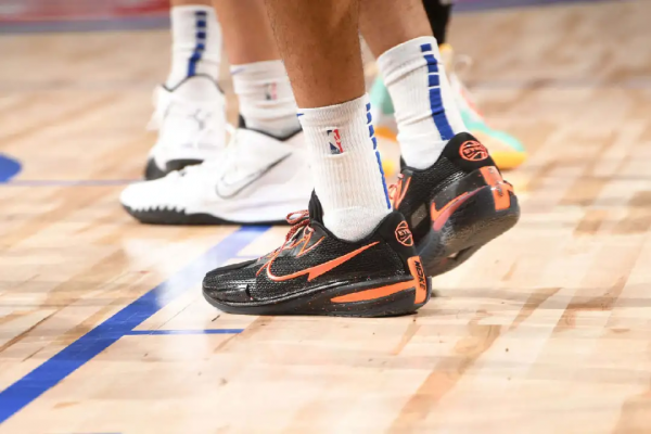 偷懶還是有料？！Nike還在用四年前的科技...