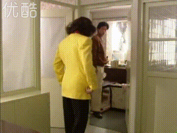 今年的時尚,就是穿成你二姨那樣 今年的時尚,就是穿成你二姨那樣