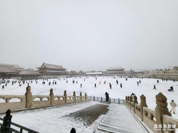 你們想要的三星W22故宮雪景大片，它來啦