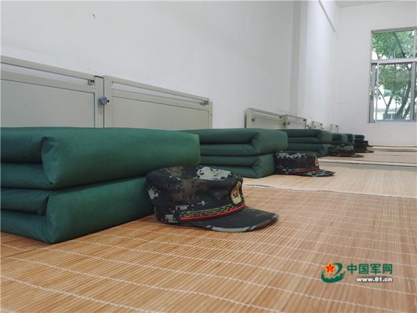 新兵入營“滿月”啦！看看他們的變化有多大？