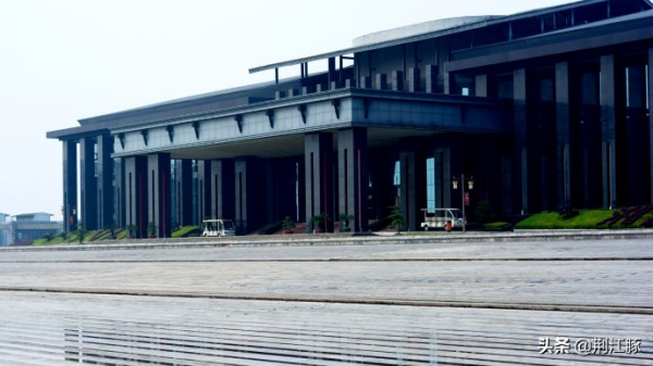 日軍三天屠殺我軍民30000多人,不亞於南京大屠殺,慘絕人寰 日軍三天屠殺我軍民30000多人,不亞於南京大屠殺,慘絕人寰