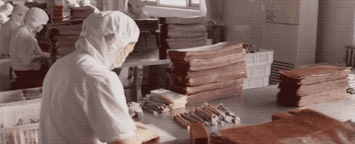 山楂卷是怎麼搓的卷，而山楂片又是怎麼切的小圓片？