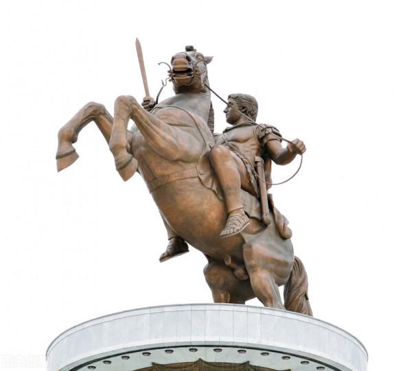 為什麼百家爭鳴在統一中沉寂，而希臘文明卻在戰亂中走向落寞？