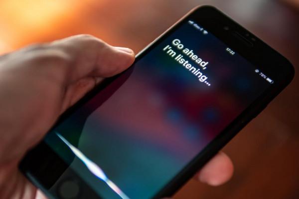 戲弄 Siri 和其他情人節 iPhone 技巧