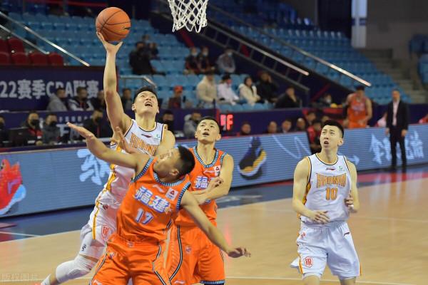 所有人好好珍惜吧，中超的管理比CBA還要好一些