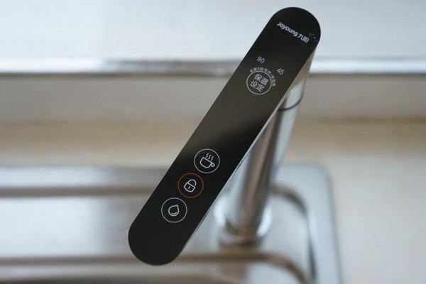 高性價比、航天品質,央視推薦,九陽熱小淨淨水器體驗 高性價比、航天品質,央視推薦,九陽熱小淨淨水器體驗