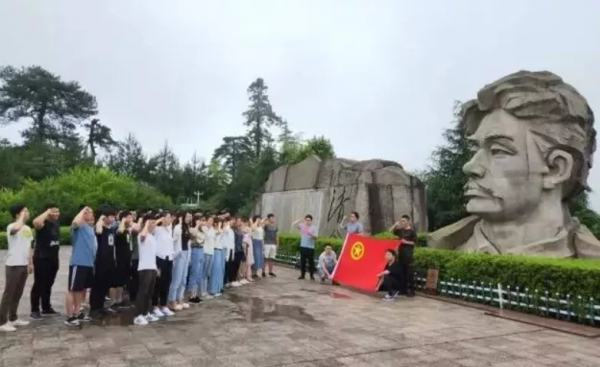 今天講講方誌敏的故事，並致敬八位英雄（2021&period;1&period;13）