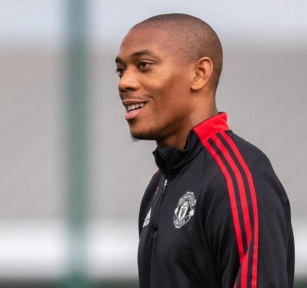 曼聯這天才被打入冷宮？C羅迴歸後他3場僅出戰6分鐘，還不如林皇