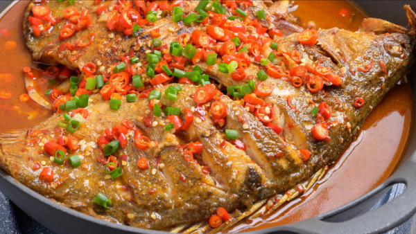 湖南最出名的12道名菜，香辣可口，又鮮又嫩，自己在家也能輕鬆做