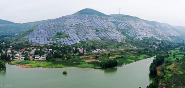 千億光伏企業暴雷的原因是啥?真正的光伏產業是啥樣子? 千億光伏企業暴雷的原因是啥?真正的光伏產業是啥樣子?