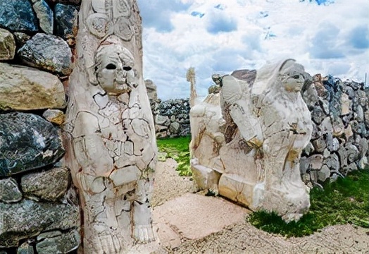世界風光欣賞——土耳其哈圖沙遺址中的獅子門 世界風光欣賞——土耳其哈圖沙遺址中的獅子門