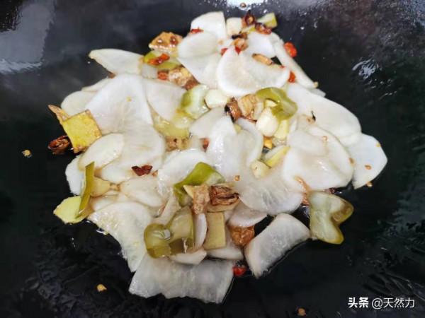 酒店炒大腸為什麼那麼好吃，自己在家為什麼炒不出來，告訴你原因