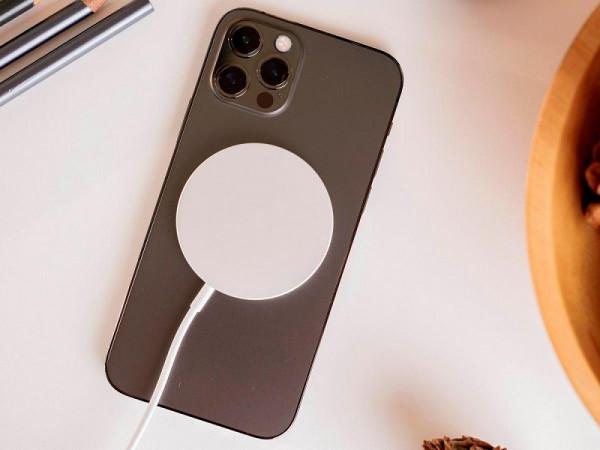 手機經常充滿電忘記關電源?手把手教你iPhone充滿電後自動提醒 手機經常充滿電忘記關電源?手把手教你iPhone充滿電後自動提醒