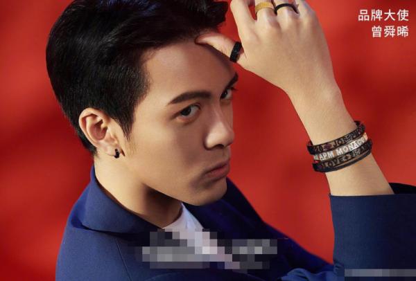 大寫的疑問!都說帥氣,卻怎麼也get不到長相的10位男星… 大寫的疑問!都說帥氣,卻怎麼也get不到長相的10位男星…