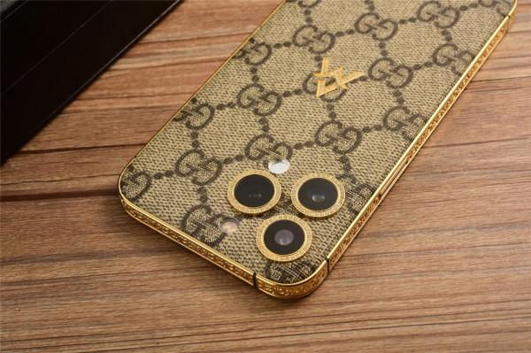 春節收到古馳定製版iPhone 13 Pro Max，網上一查價格：過分了