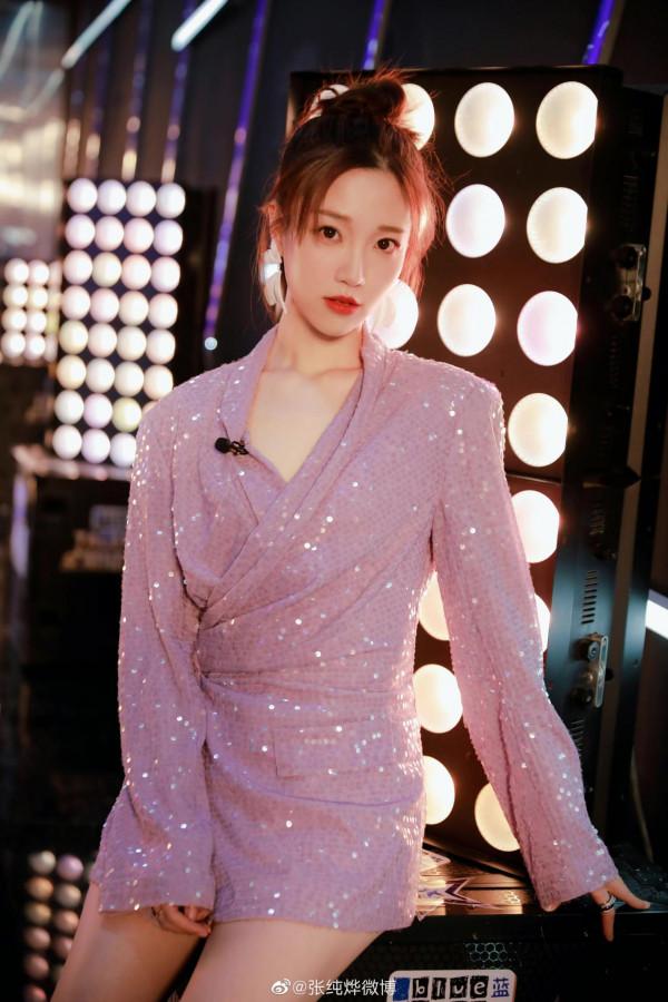 《點贊！達人秀》鄧紫棋變身預言家，張純燁成達人秀首位女主持