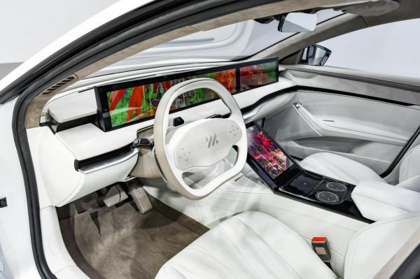 預售價40.88萬的智己L7 除了提速快 續航久 它還有什麼不同? 預售價40.88萬的智己L7 除了提速快 續航久 它還有什麼不同?