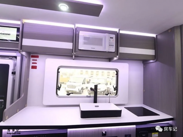 內部空間像太空艙！賽德是極具誠意的房車！獵鷹2號你愛了嗎？